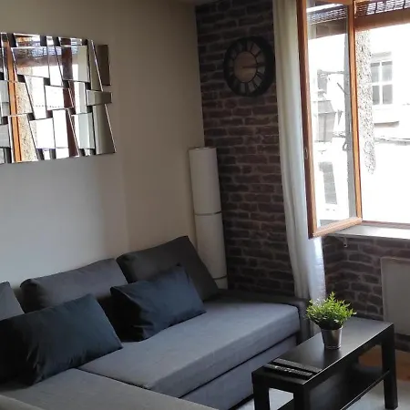 Apartament Charmant T2 *